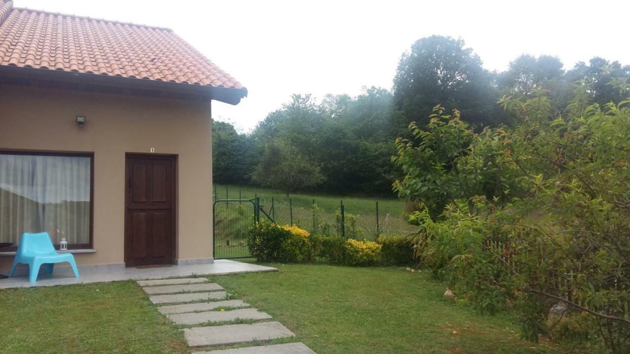 Apartamentos La Senda San Juan de Parres Eksteriør billede